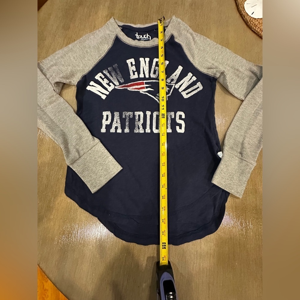 Touch stadium women’s small Patriots Navy and Gray Long Sleeve Tee - Picture 4 of 6